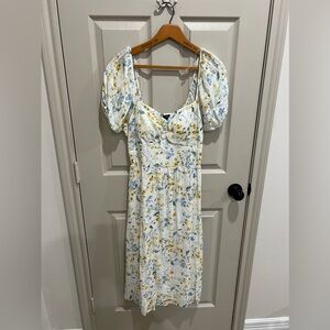 NWOT ! floral spring dress! 👗